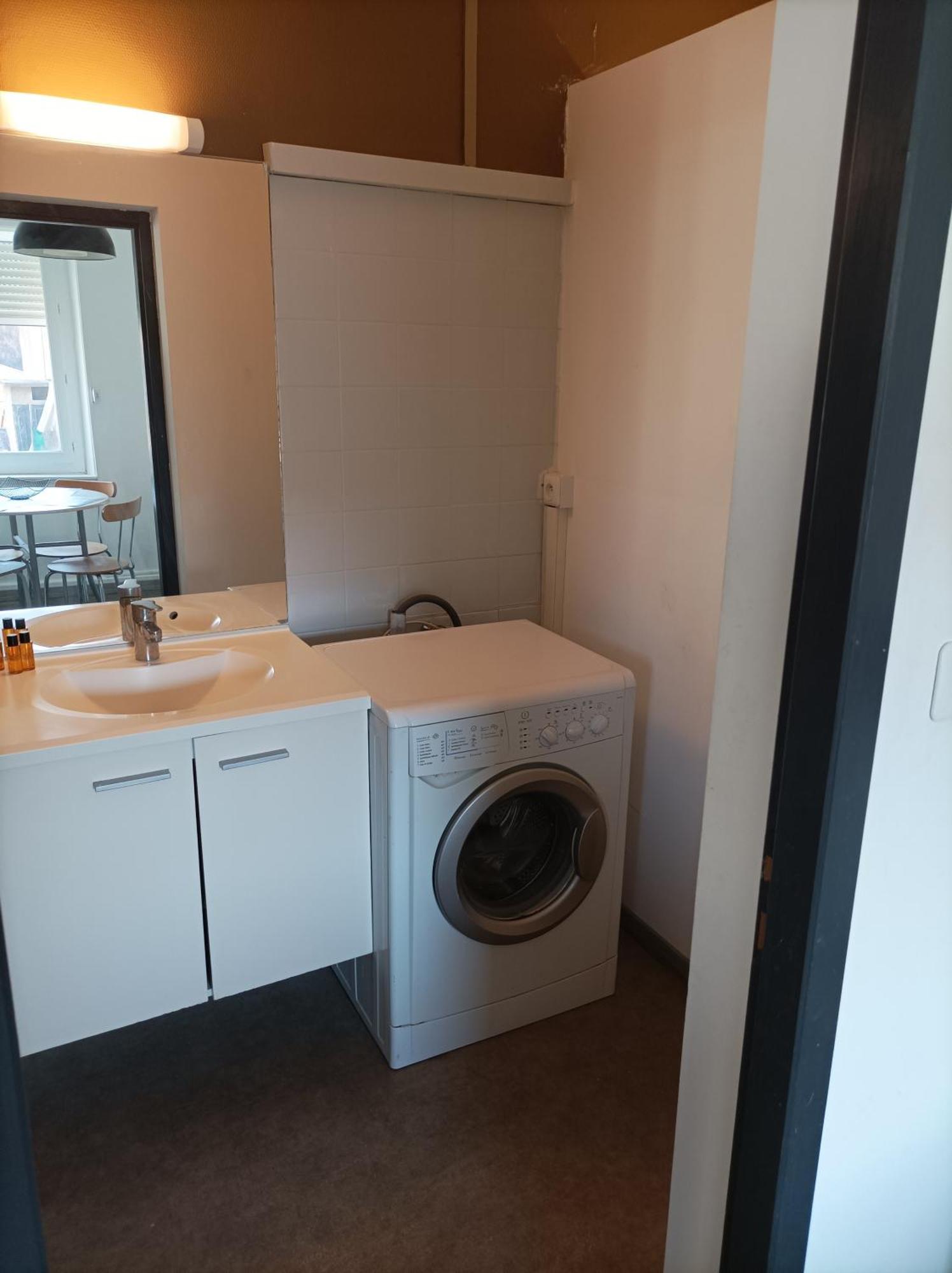"La Cle Des Champs"-Meuble De Tourisme 3 Etoiles -Residence "Les Logis De Beziers"-Garage Optionnel-Coeur De Ville-Plages A 16Km ! Kültér fotó